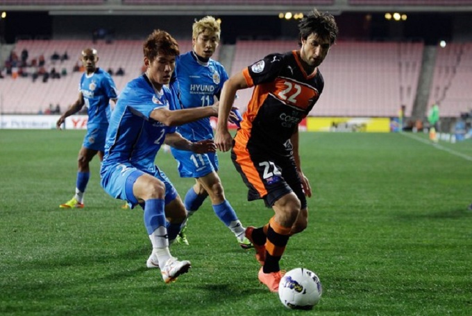 Suwon Samsung Bluewings vs Ulsan Hyundai FC