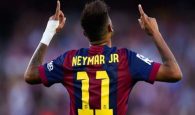 Bạn có biết Neymar từng mặc áo số mấy không?